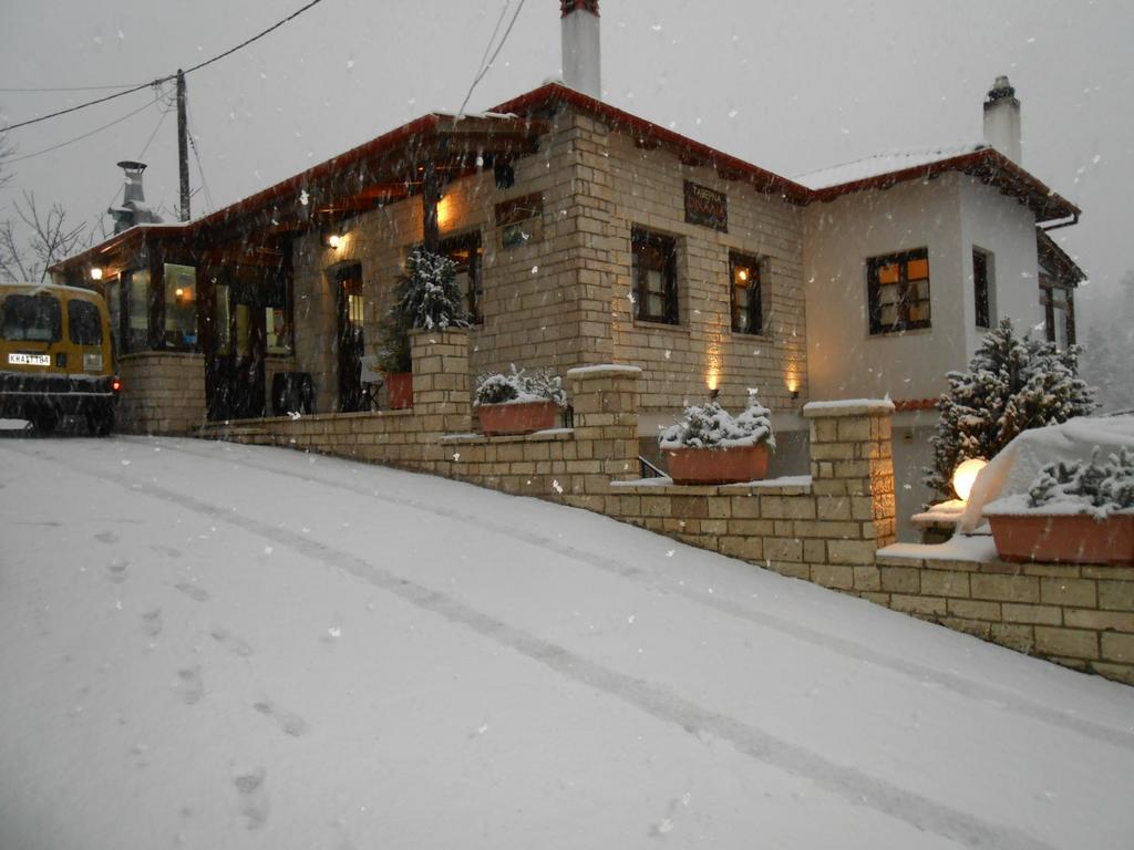 Ξενώνας Οιχαλία Φιδάκια Εξωτερικό φωτογραφία